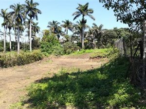 750 m² Land available in Grangetown
