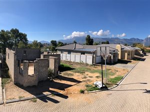 3 Bed House in Denneburg