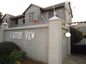 2 Bed Townhouse in Meyersdal