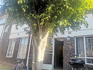 3 Bed Flat in Birch Acres