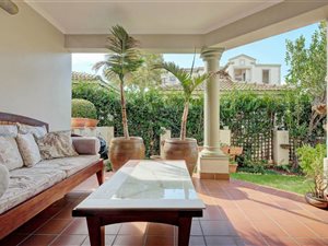 2 Bed Apartment in Bryanston