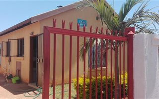 2 Bedroom House in Soshanguve
