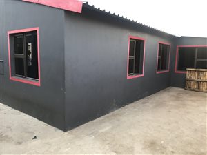 3 Bed House in Westbury