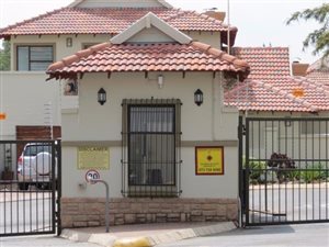 472 m² Land available in Strubens Valley