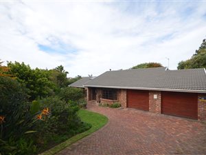 3 Bed House in Lower Robberg