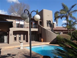4 Bed House in Presidents Dam