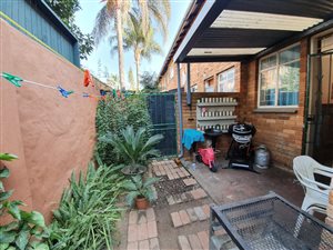 2 Bed Duplex in Dorandia