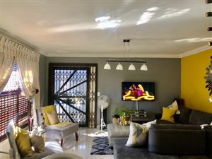 3 Bed House in Dobsonville