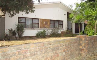 3 Bedroom House in Lansdowne