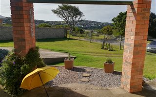 3 Bedroom House in Boesmansriviermond