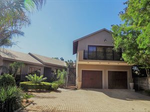4 Bed House in Bendor
