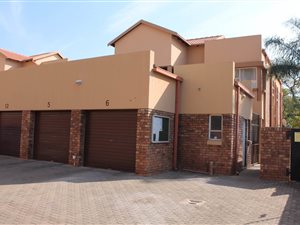 2 Bed Townhouse in Pretoria North