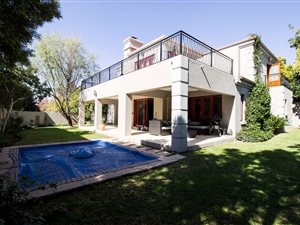 4 Bed Cluster in Lonehill