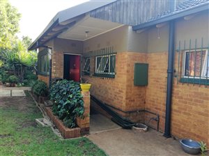 3 Bed House in Fishers Hill