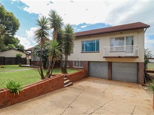 4 Bed House in Hazeldene