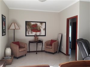 3 Bed House in Panorama
