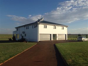17416 ha Smallholding in Springs Central