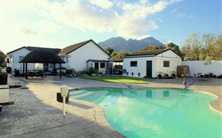 4 Bedroom House in Land en Zeezicht