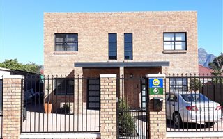 2 Bedroom Duplex in Lansdowne