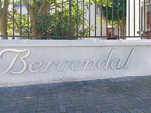4 Bed Townhouse in La Colline