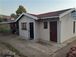 3 Bed House in Edendale
