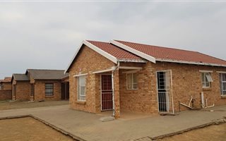 3 Bedroom House in Mandela View