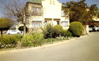 2 Bedroom Apartment in Noordhang