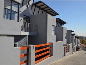 4 Bed Duplex in Linksfield