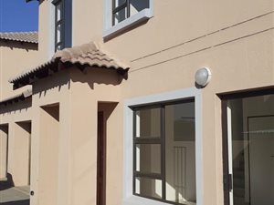 4 Bed Duplex in Chantelle