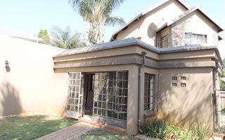 3 Bedroom House in Moreleta Park