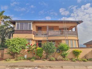 4 Bed Apartment in Reservoir Hills