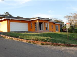 3 Bed House in Lovu