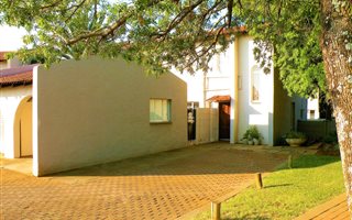 2 Bedroom Townhouse in Ifafi