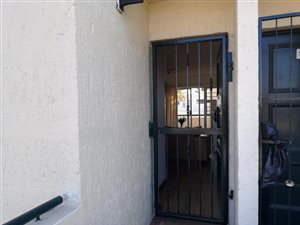 2 Bed Apartment in South End