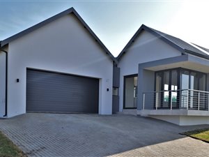 3 Bed House in Hartenbos