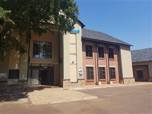 260 m² Commercial space in Eldoraigne