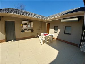 1 Bed Garden Cottage in Aston Manor
