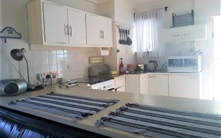 1 Bedroom Garden Cottage in Sarnia