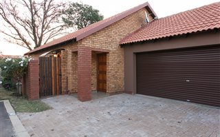 3 Bedroom House in Willow Park Manor