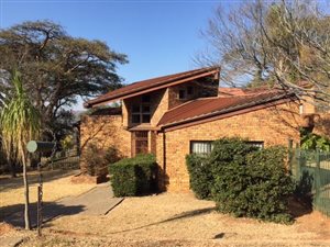 5 Bed House in Lynnwood