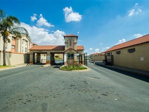 2 Bedroom Apartment in Ormonde