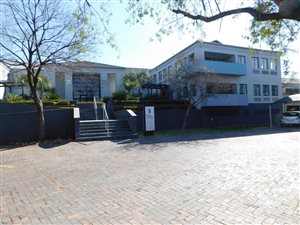 520 m² Office Space in Bryanston