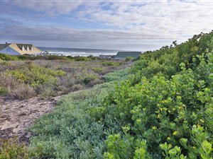 714 m² Land available in Jakkalsfontein