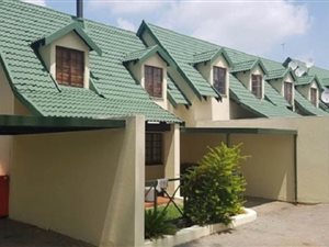 2 Bed Duplex in Halfway House