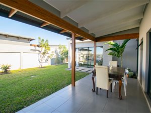 3 Bed House in Palm Lakes Estate