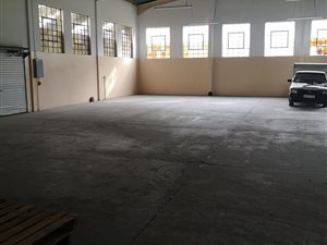 500 m² Commercial space in Gonubie