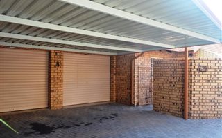 3 Bedroom Townhouse in Krugersdorp North
