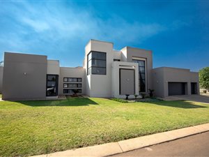 4 Bed House in Silverwoods Country Estate
