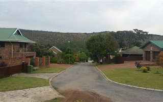 837 m² Land available in Groenvallei