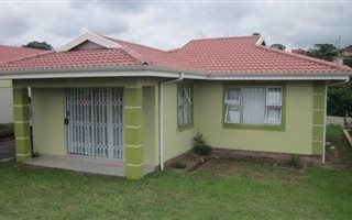 3 Bedroom Simplex in Wyebank